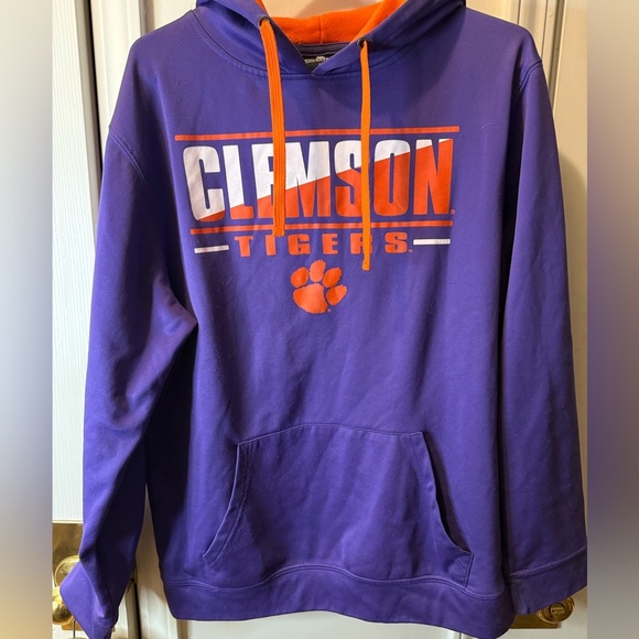 Under Armour Other - Clemson Tigers Hoodie